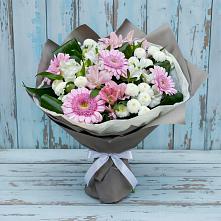 Букет цветов из:  Герберы, Альстромерии и Хризантемы в Брюховецкой