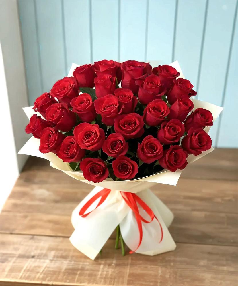 Букет 29 Красных роз в Брюховецкой
