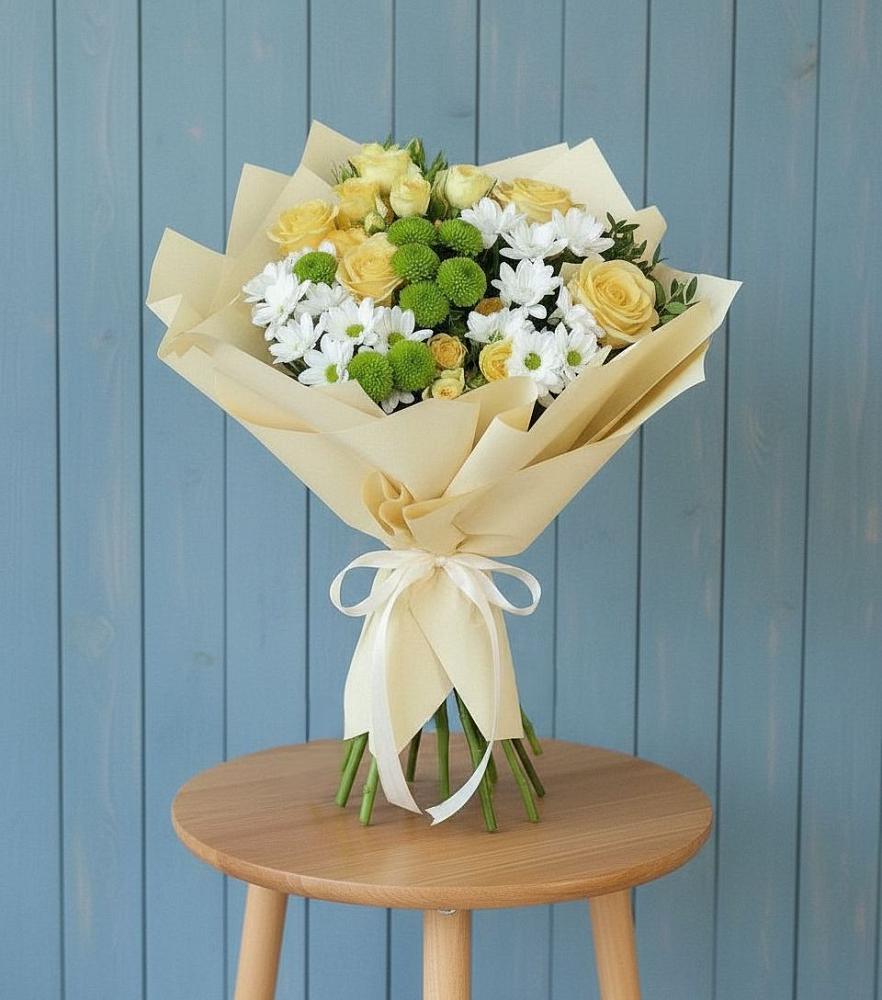 Букет цветов из: Хризантемы и Розы в Брюховецкой