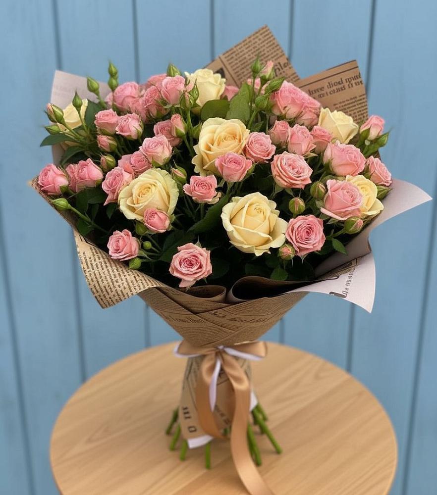 Букет цветов из: Розы в Брюховецкой