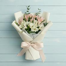 Букет цветов из:  Альстромерии в Брюховецкой