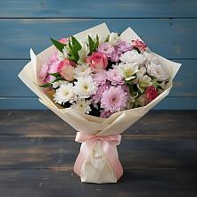 Букет цветов из:  Хризантемы, Альстромерии и Розы в Брюховецкой