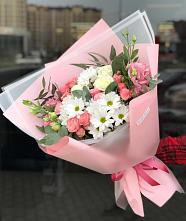 Букет цветов из:  Розы, Лизиантусы и Хризантемы в Брюховецкой