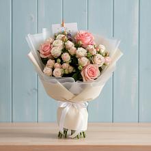 Букет цветов из:  Розы #REPLACE_PRED# Брюховецкой